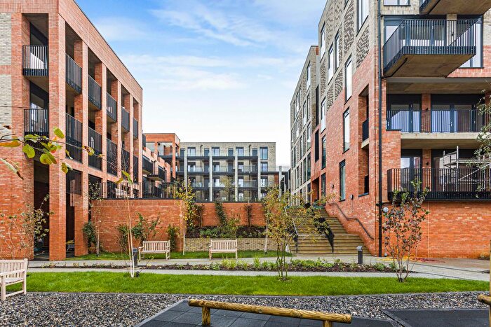 1 Bedroom Flat For Sale In Faraday House, Campfield Road, St Albans, AL1