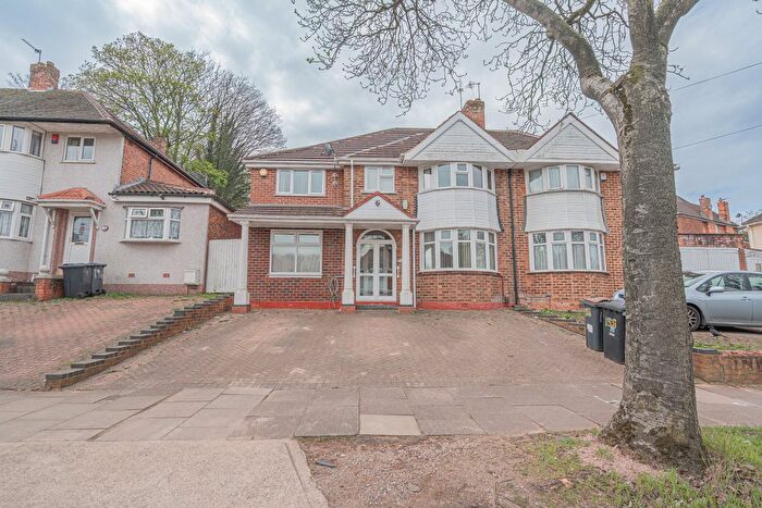 5 Bedroom Detached House For Sale In Cherry Orchard Road, Handsworth Wood, B20