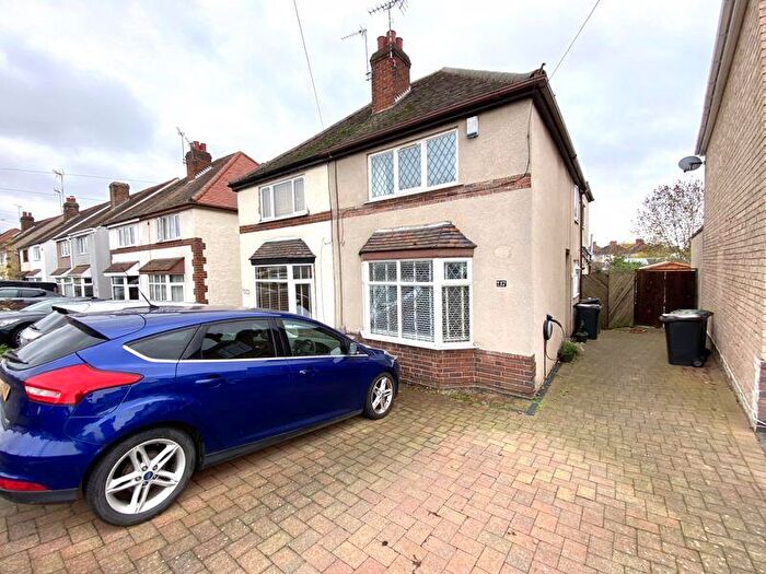 3 Bedroom Semi-Detached House For Sale In Glenfield Avenue, Nuneaton, CV10