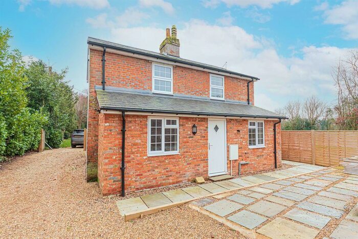 2 Bedroom Detached House To Rent In Baydon Road, Shefford Woodlands, Hungerford, RG17