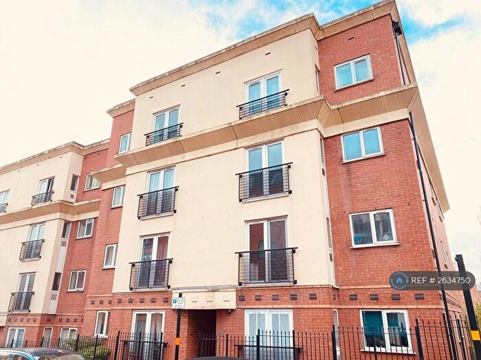 2 Bedroom Flat To Rent In Sterling Court, Birmingham, B1