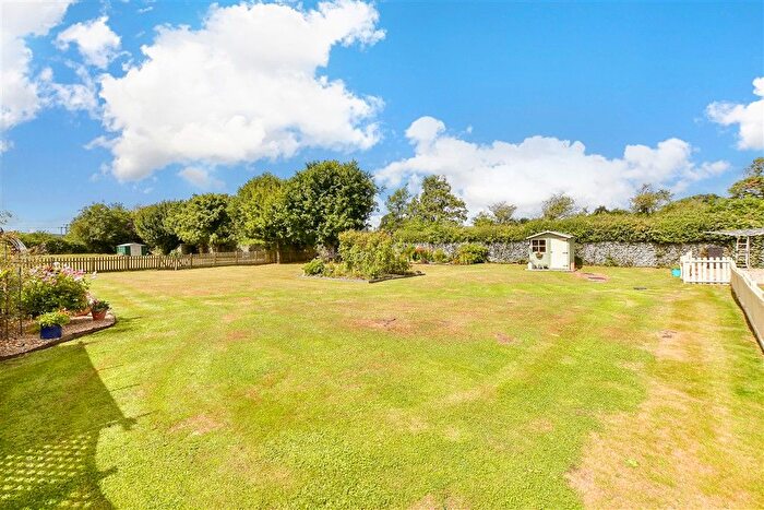 7 Bedroom Detached House For Sale In Warlands Lane, Shalfleet, Newport, Isle Of Wight, PO30