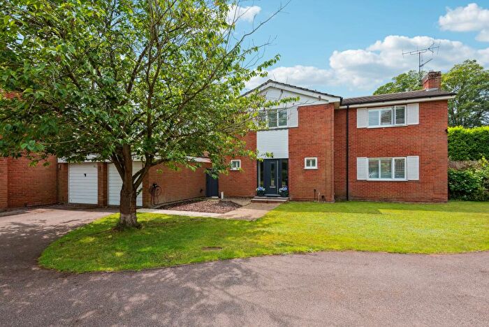 4 Bedroom Detached House For Sale In Grange Gardens, Campton, SG17