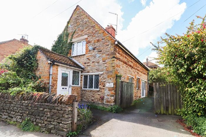 3 Bedroom Character Property For Sale In Main Road, Duston, Northampton, NN5