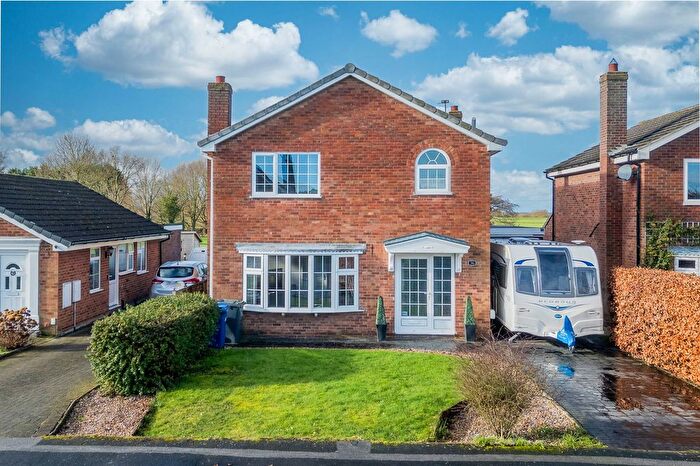 3 Bedroom Detached House For Sale In The Hawthorns, Riccall, York, YO19