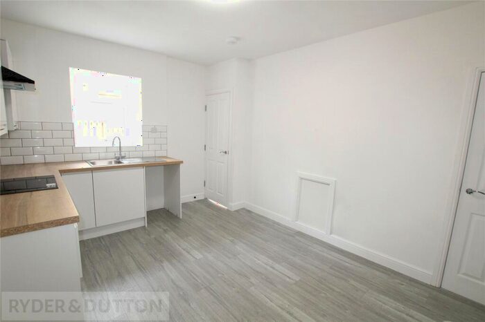 1 Bedroom Maisonette To Rent In Maple Street, Huddersfield, West Yorkshire, HD5