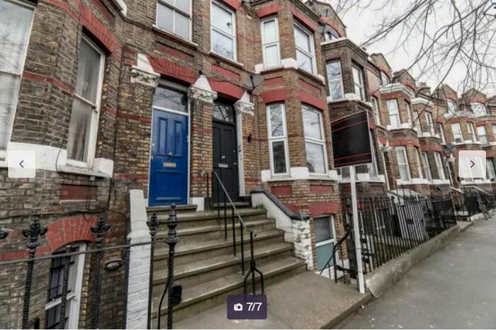 1 Bedroom Flat To Rent In Southwark Bridge Road, Borough, SE1