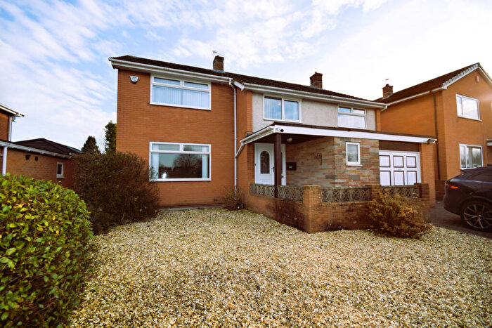 5 Bedroom Detached House To Rent In Wootton Way, CA2