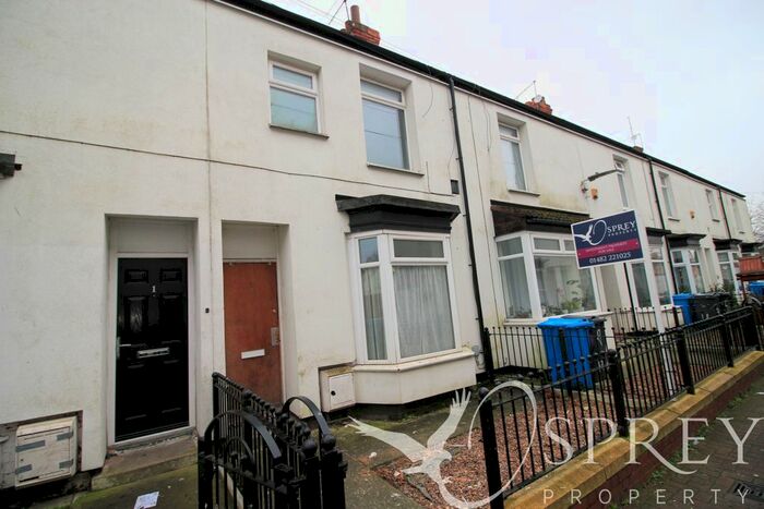 3 Bedroom Terraced House To Rent In Thirlmere Avenue, Wellsted Street, Hull, HU3