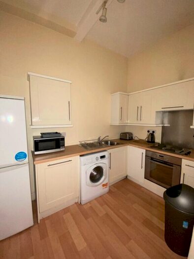 4 Bedroom Flat To Rent In Easter Road, Easter Road, Edinburgh, EH6