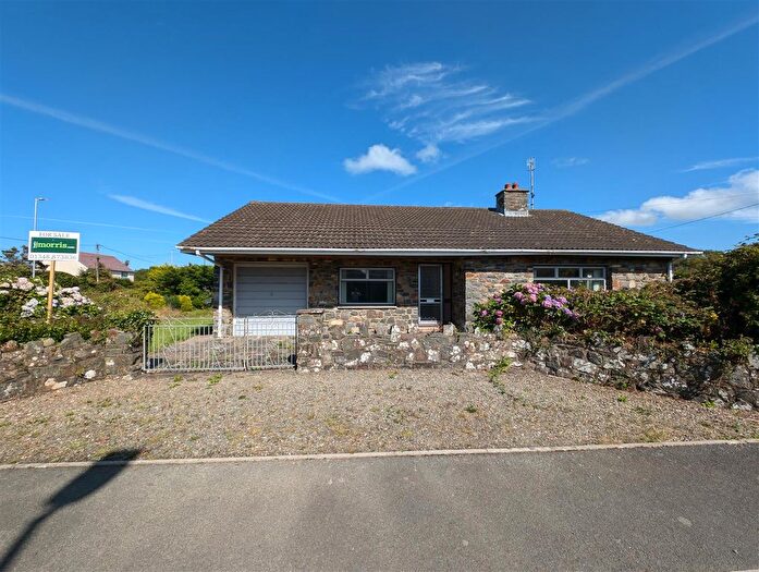 3 Bedroom Detached Bungalow For Sale In Min-Y-Ffynnon, Spring Hill, Dinas Cross, SA42