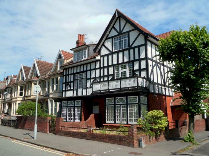 2 Bedroom Flat To Rent In Gloucester Road, Horfield, Bristol, BS7