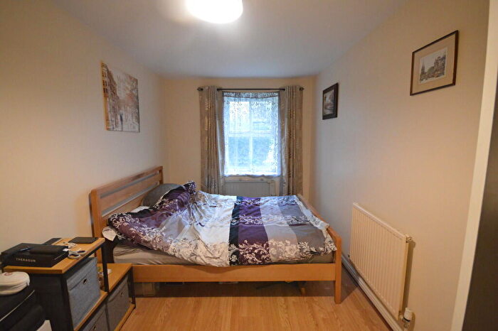4 Bedroom Town House To Rent In Chamberlayne Avenue, Wembley, HA9