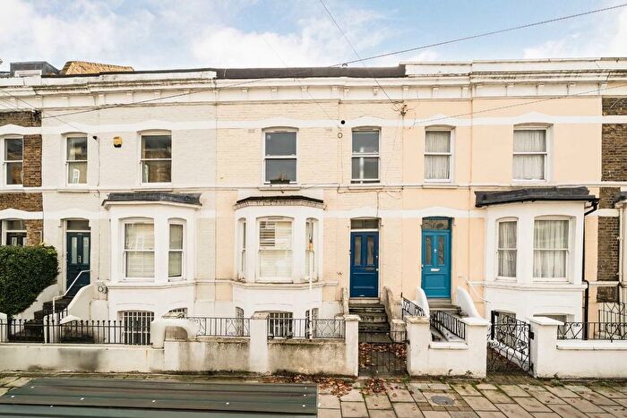 1 Bedroom Flat To Rent In Ferndale Road, Clapham, SW4