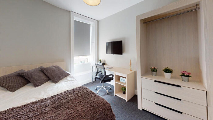 11 Bedroom House To Rent In Guinea Street, Bristol, BS1