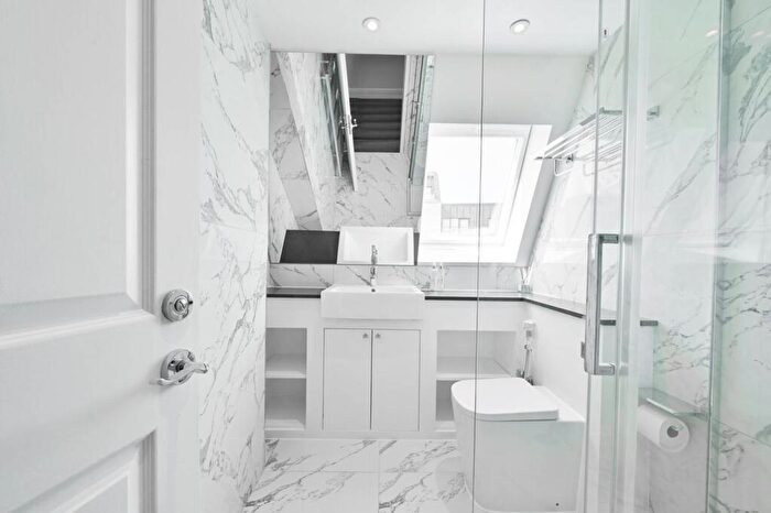 3 Bedroom Flat To Rent In Greville Road, St John's Wood, London, NW6