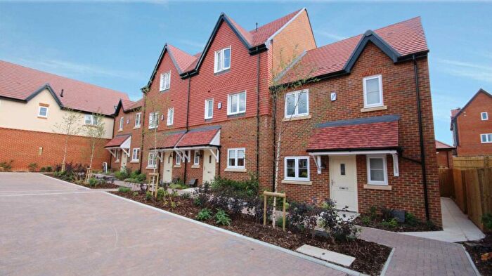 3 Bedroom Semi-Detached House To Rent In Buddery Close, Warfield, RG42