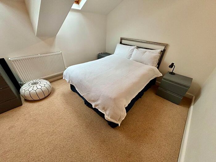 2 Bedroom Flat For Sale In Houseman Crescent, West Didsbury, Didsbury, Manchester, M20