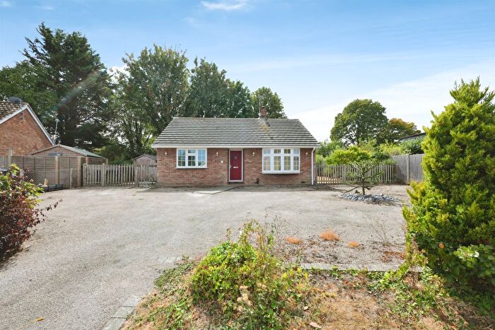 2 Bedroom Detached Bungalow For Sale In Jerounds, Harlow, CM19