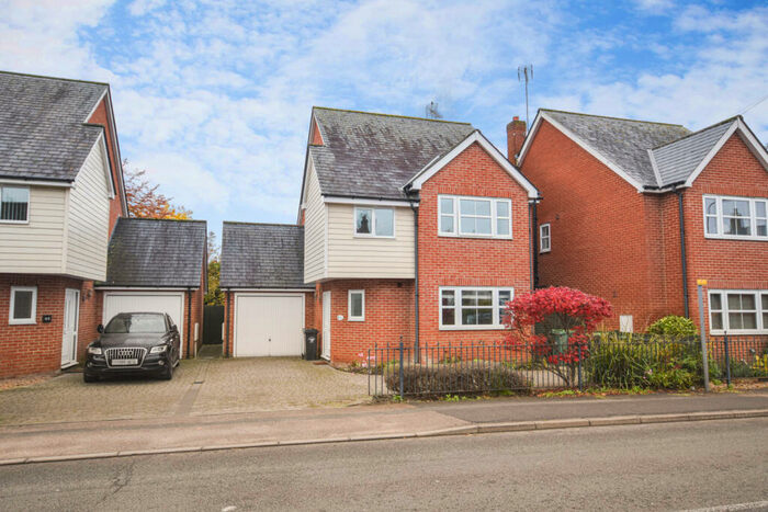 3 Bedroom House To Rent In Thaxted Road, Saffron Walden, Essex, CB11