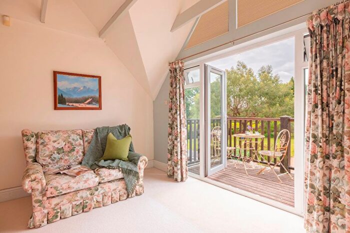 5 Bedroom Detached House For Sale In Rocks Lane, High Hurstwood, Uckfield, TN22