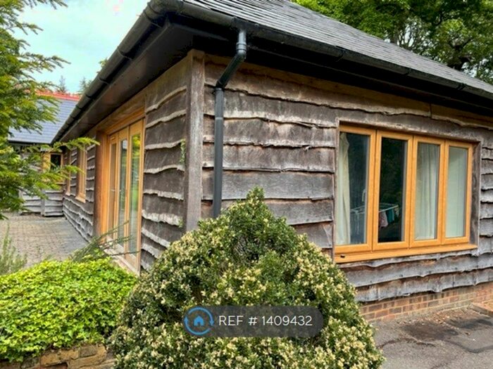 2 Bedroom Bungalow To Rent In Crocknorth Road, Ranmore Common, Dorking, RH5