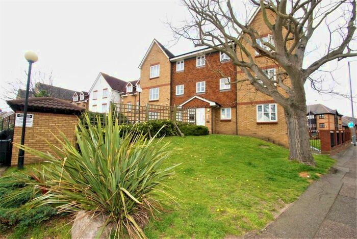 1 Bedroom Apartment To Rent In Highgrove Mews, Grays, RM17