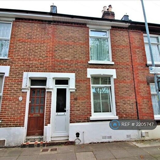 2 Bedroom Terraced House To Rent In Portsmouth, Portsmouth, PO2