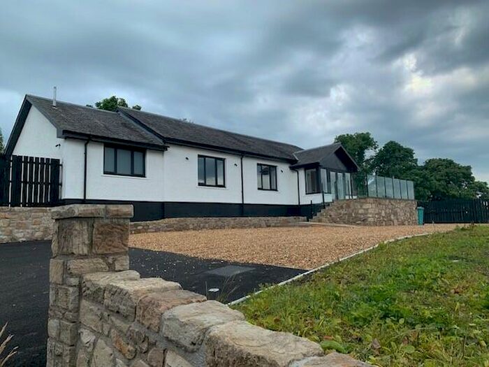 4 Bedroom Detached Bungalow To Rent In , G67