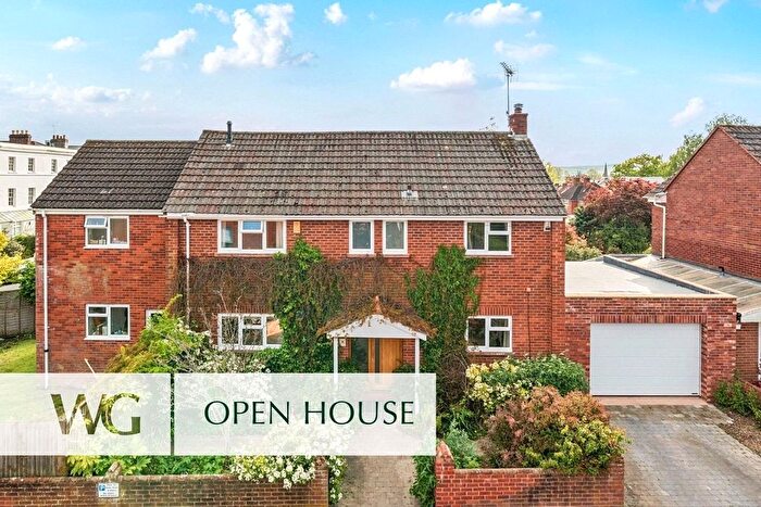 5 Bedroom Detached House For Sale In St. Leonards, Exeter, EX2