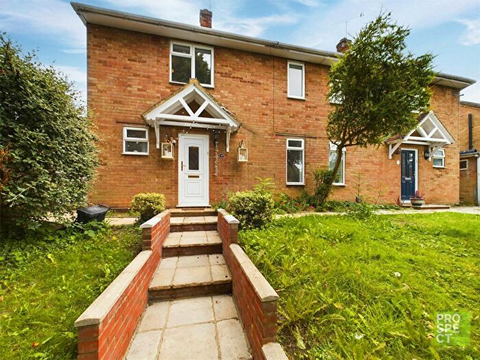 3 Bedroom Semi-Detached House To Rent In Courtlands, Maidenhead, Berkshire, SL6