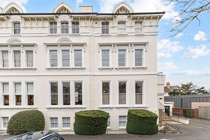 2 Bedroom Flat For Sale In The Park, Melrose, GL50