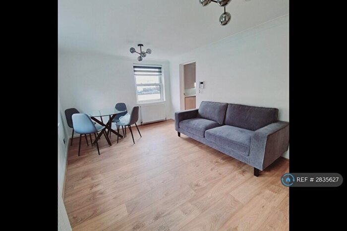 2 Bedroom Flat To Rent In Finsbury Park, London, N4