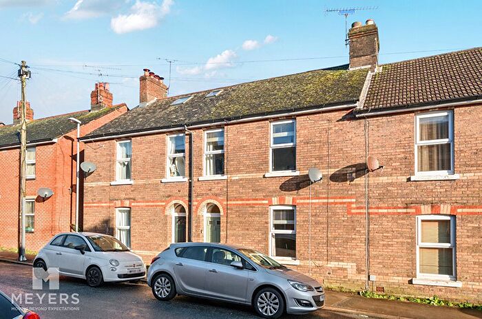 2 Bedroom Terraced House For Sale In Alfred Place, Dorchester, DT1