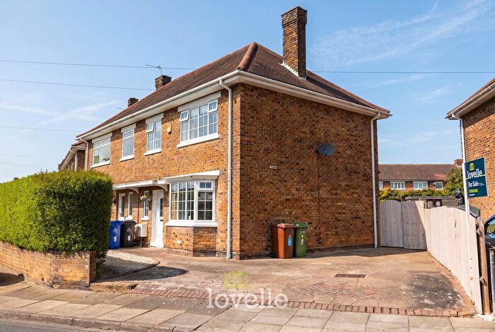 3 Bedroom Semi Detached House For Sale In Durham Road, Cleethorpes, DN35