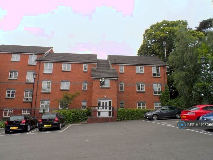 2 Bedroom Flat To Rent In Cliftonville Road, Northampton, NN1
