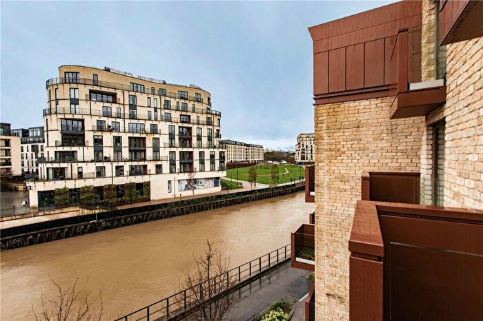2 Bedroom Apartment To Rent In Victoria Bridge Road, Bath, Somerset, BA1