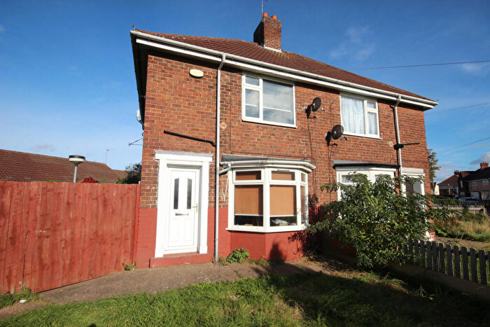 2 Bedroom End Of Terrace House To Rent In Th Avenue, Hull, HU6