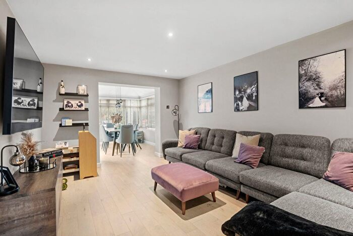 4 Bedroom Detached House For Sale In Talavera Road, Norton, Worcester., WR5