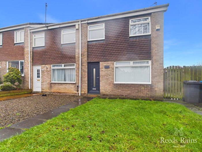 3 Bedroom End Of Terrace House To Rent In Barrasford Road, Durham, Durham, DH1