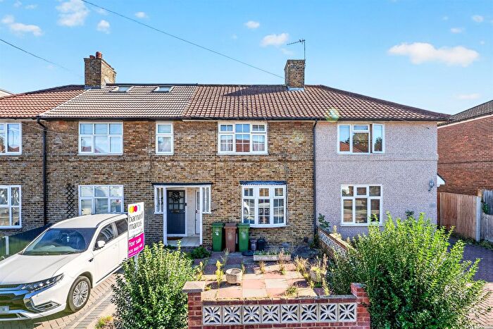 2 Bedroom Terraced House For Sale In Dorchester Road, Morden, SM4