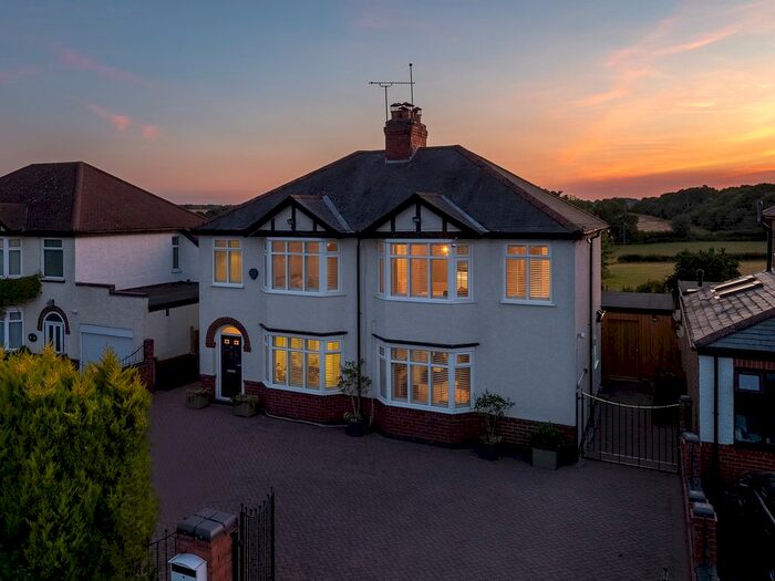 5 Bedroom Detached House For Sale In Red Lane, Burton Green, Kenilworth, CV8