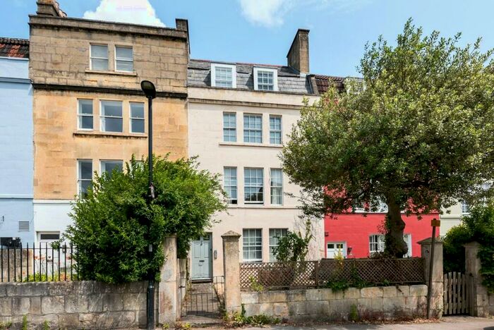 3 Bedroom House To Rent In Lambridge Place, Bath, BA1