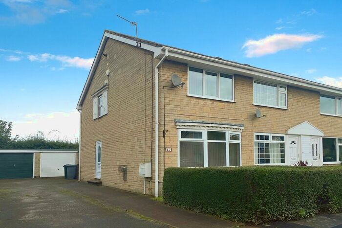 2 Bedroom Semi-Detached House To Rent In Field Avenue, Thorpe Willoughby, Selby, YO8