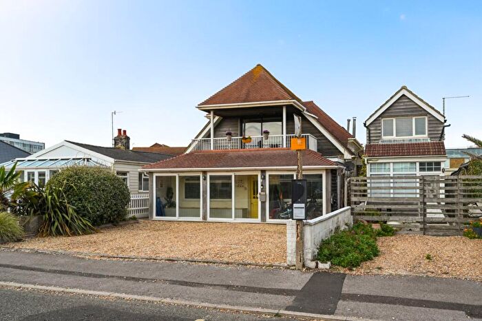 4 Bedroom Detached House For Sale In Old Fort Road, Shoreham Beach, West Sussex, BN43