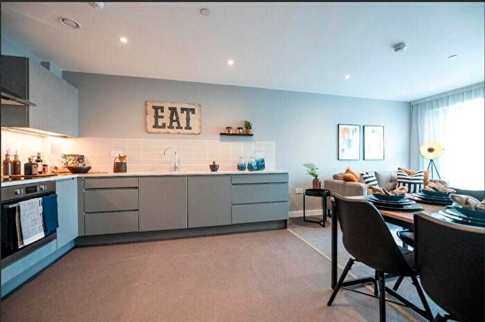 2 Bedroom Apartment To Rent In The Ironworks, Sheffield, S3