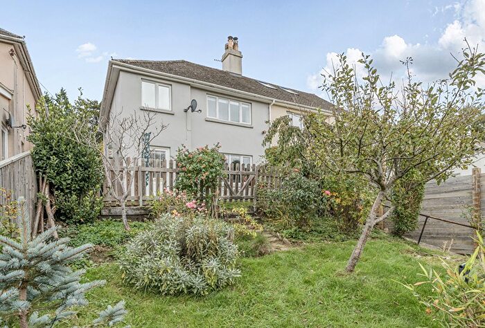 3 Bedroom Semi Detached House For Sale In Great Orchard, Thrupp, Stroud, Gloucestershire, GL5