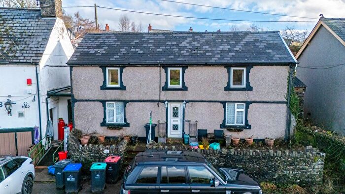 3 Bedroom Semi-Detached House For Sale In Defynnog, Brecon, LD3