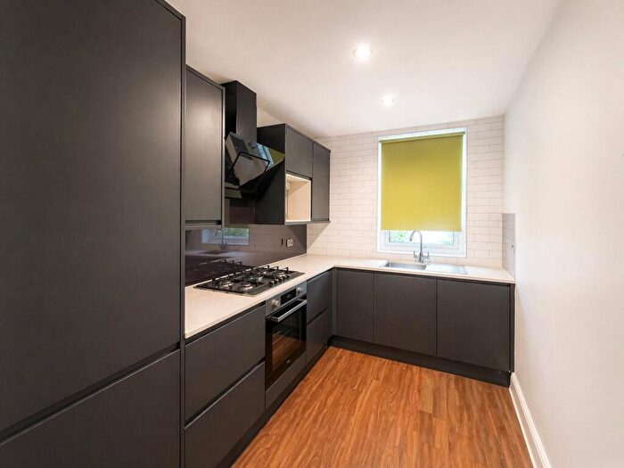 3 Bedroom Terraced House To Rent In Stephen Street, Blackburn, Lancashire, BB2