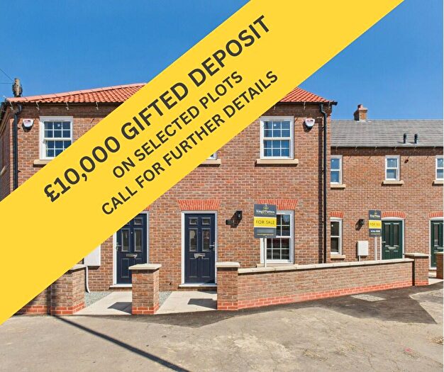 2 Bedroom End Of Terrace House For Sale In Lynn Road, Wisbech, PE13